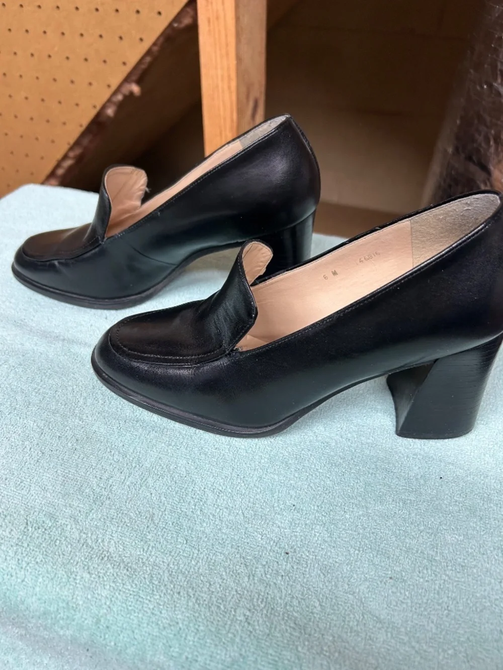 Maripe Black Leather Chunky Heels Size 6M
